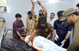 Đánh bom liều chết tại Pakistan, hàng chục người thương vong