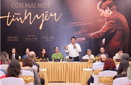 Nhiều nghệ sĩ nổi tiếng biểu diễn chương trình âm nhạc tưởng nhớ nhạc sĩ Phú Quang