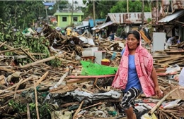 Hàng nghìn người Philippines sơ tán do bão đúng ngày Giáng sinh