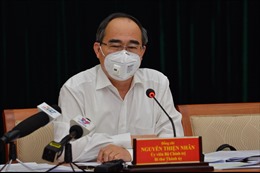 TP Hồ Chí Minh: Lấy một nửa thu nhập tăng thêm của công chức hỗ trợ cho người mất việc do COVID-19