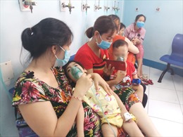 TP Hồ Chí Minh: Trẻ nhập viện tăng do mắc bệnh về đường hô hấp