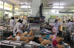  TP Hồ Chí Minh: Cảnh báo trẻ mắc bệnh tay chân miệng tăng gần gấp 4 lần
