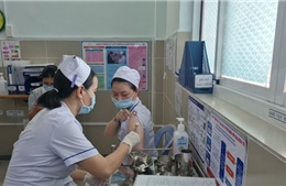 Bệnh viện tuyến quận đầu tiên tại TP Hồ Chí Minh tiêm vaccine phòng COVID-19