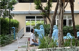 Bệnh nhân mắc COVID-19 tại TP Hồ Chí Minh tiếp xúc với 26 nhân viên của hai bệnh viện