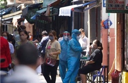 TP Hồ Chí Minh tìm người đến các quán phở, phá lấu, súp cua ở Quận 4 và Tân Bình