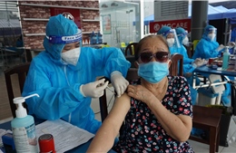 TP Hồ Chí Minh sẽ đạt mức độ tiêm vaccine phòng COVID-19 100% với người trên 18 tuổi