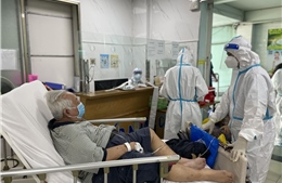 TP Hồ Chí Minh: Nhân viên y tế công lập nghỉ việc đều có thâm niên, kinh nghiệm