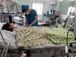 TP Hồ Chí Minh: Trẻ bị sốt xuất huyết trở nặng cao hơn mắc COVID-19