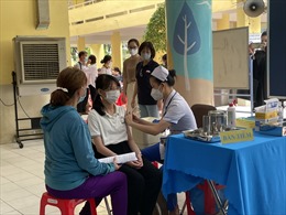 TP Hồ Chí Minh: Triển khai thêm loại hình xe tiêm vaccine lưu động cho học sinh