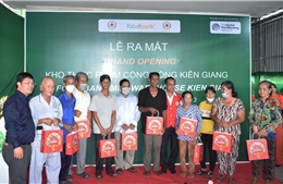 Food Bank Việt Nam ra mắt kho thực phẩm dành cho người khó khăn tại Kiên Giang