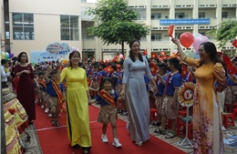 TP Hồ Chí Minh: Hơn 1,7 triệu học sinh náo nức đến trường