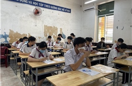 Hơn 90.000 sĩ tử TP Hồ Chí Minh hồi hộp trong ngày làm thủ tục thi tốt nghiệp THPT năm 2024