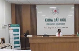 Cấp cứu một nạn nhân bị đa chấn thương nặng do bị lừa sang Campuchia