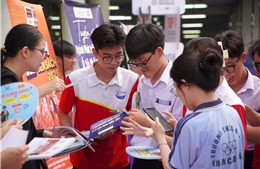 Không để sinh viên bỏ học vì khó khăn tài chính