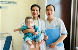 Bé trai sơ sinh mắc dị tật hiếm, trải qua 3 lần phẫu thuật sửa chữa hệ tiêu hóa bị ‘lỗi’