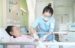 Không chủ quan với dấu hiệu sốt kéo dài, đau bụng âm ỉ không rõ nguyên nhân