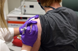Mỹ thử nghiệm vắc-xin ngừa COVID-19 trên 360 người tình nguyện