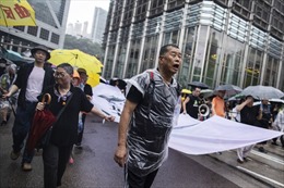 Cảnh sát Hong Kong bắt giữ 14 nhà hoạt động đối lập