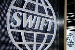 Trung Quốc tính biện pháp bảo đảm an ninh tài chính ngừa bị Mỹ ngắt kết nối SWIFT
