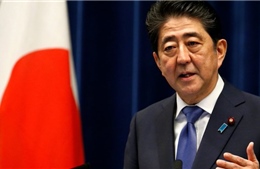 Thủ tướng Nhật Bản phải tới bệnh viện kiểm tra sức khỏe
