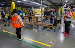 Amazon tuyển 100.000 lao động phục vụ mùa mua sắm lớn 