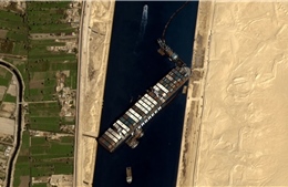 Chưa thể xác định thời điểm giải cứu siêu tàu mắc kẹt trên kênh đào Suez
