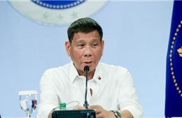 Tổng thống Philippines Duterte đính chính lệnh cấm nội các thảo luận công khai về Biển Đông