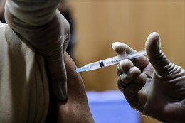 Ấn Độ, Malaysia và Philippines đẩy nhanh chiến dịch tiêm vaccine COVID-19