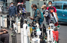 Indonesia đối mặt khủng hoảng oxy khi số ca mắc COVID-19 tăng 4 lần