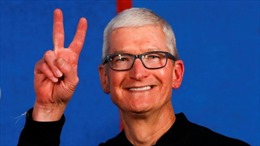 Tim Cook nhận ‘mưa tiền thưởng’ 750 triệu USD sau 10 năm chèo lái Apple