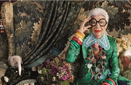 Iris Apfel - huyền thoại thời trang truyền cảm hứng ở tuổi 100