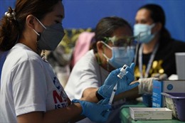 Tỉ lệ người tiêm vaccine nhiễm COVID-19 tại Philippines chỉ là 0,0025%