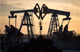 Thị trường dầu mỏ ‘nóng’, giới đầu tư dự đoán dầu thô sẽ cán mốc 100 USD/thùng
