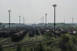 Cuộc chiến giành giật mạng đường sắt giữa Nga và Ukraine ở Donbass