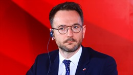 Ba Lan tiếp quản quyền kiểm soát hai công ty liên quan tới Nga