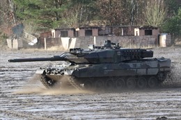 Đức đề xuất giải pháp viện trợ vũ khí hạng nặng cho Ukraine