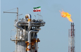 Iran hưởng lợi lớn dầu mỏ bất chấp lệnh trừng phạt của Mỹ