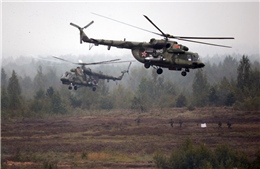 Ukraine tăng cường an ninh biên giới khi Belarus tập trận