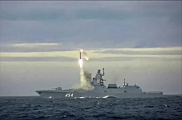 Mỹ tụt hậu trong cuộc đua tên lửa siêu vượt âm với Nga và Trung Quốc