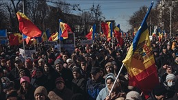 Hàng nghìn người biểu tình phản đối chính phủ thân phương Tây ở Moldova 