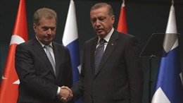 AP: Tổng thống Phần Lan tới Thổ Nhĩ Kỳ để nhận tin &#39;tích cực&#39; về việc gia nhập NATO