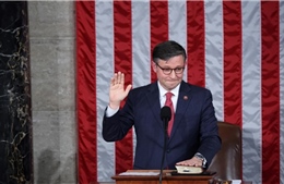 Tân Chủ tịch Hạ viện Mỹ tuyên bố sẽ ủng hộ viện trợ cho Ukraine &#39;có điều kiện&#39;