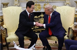 Đằng sau việc Tổng thống Trump bất ngờ đề nghị sở hữu căn cứ quân sự Mỹ tại Hàn Quốc