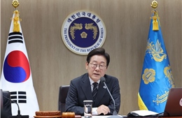 Hàn Quốc đổi chiến lược, bất ngờ từ bỏ lập trường cứng rắn với Triều Tiên