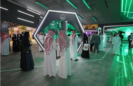 Kinh tế không tiền mặt: Canh bạc lớn của vùng Vịnh