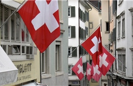 Anh, Thụy Sĩ mở rộng danh sách trừng phạt liên quan vấn đề Ukraine