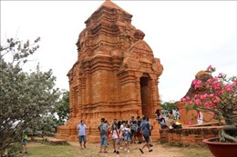 Bình Thuận: Các khu di tích, điểm tham quan &#39;hút&#39; khách dịp nghỉ lễ 