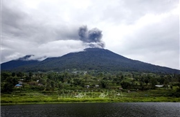 Núi lửa Marapi ở Indonesia phun trào tro bụi