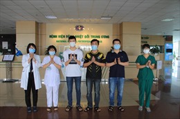 Chiều 5/6, Việt Nam có thêm 5 bệnh nhân COVID-19 được công bố khỏi bệnh, chỉ còn 21 trường hợp đang điều trị