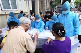 Sẽ điều động thêm chuyên gia y tế cho bệnh viện tại Thừa Thiên- Huế và Quảng Nam 